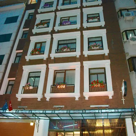 Lucid Hotel