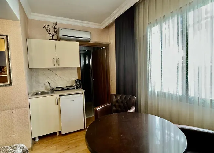 Otel Lucid 4*