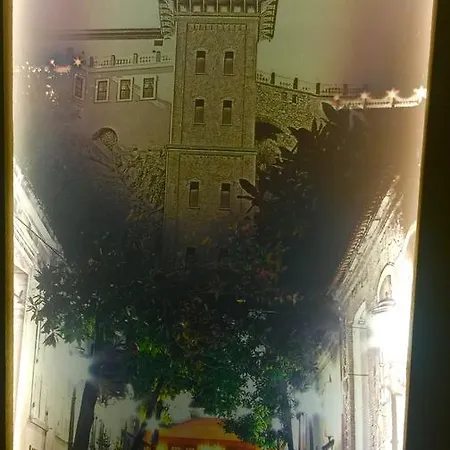 Hotel Lucid